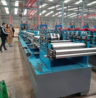 20-30 متر/دقیقه C Z Purlin Roll Forming Machine Q235 فولاد گالوانیزه